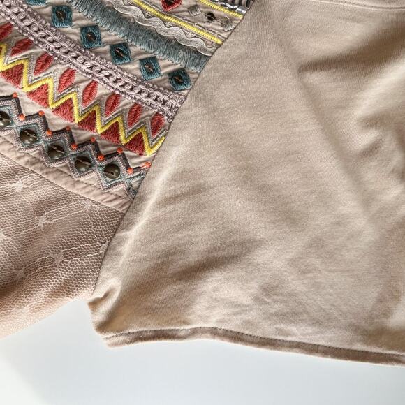 Anthropologie Lilka Embroidered Tulle Sequin Beaded Tee Top Womens Medium Boho - Picture 13 of 16